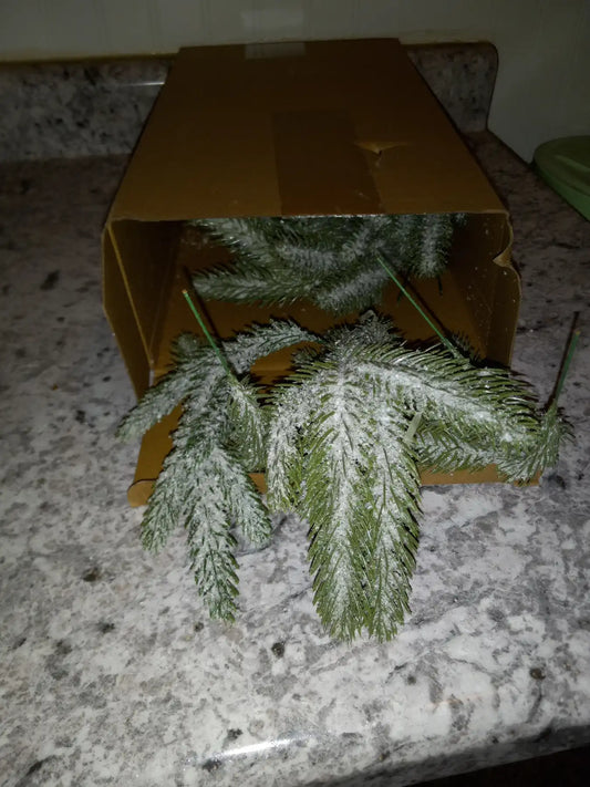 CEENNA 34pcs Pine Sprays/Sprigs